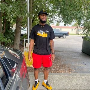 Meet your Posher, Josh